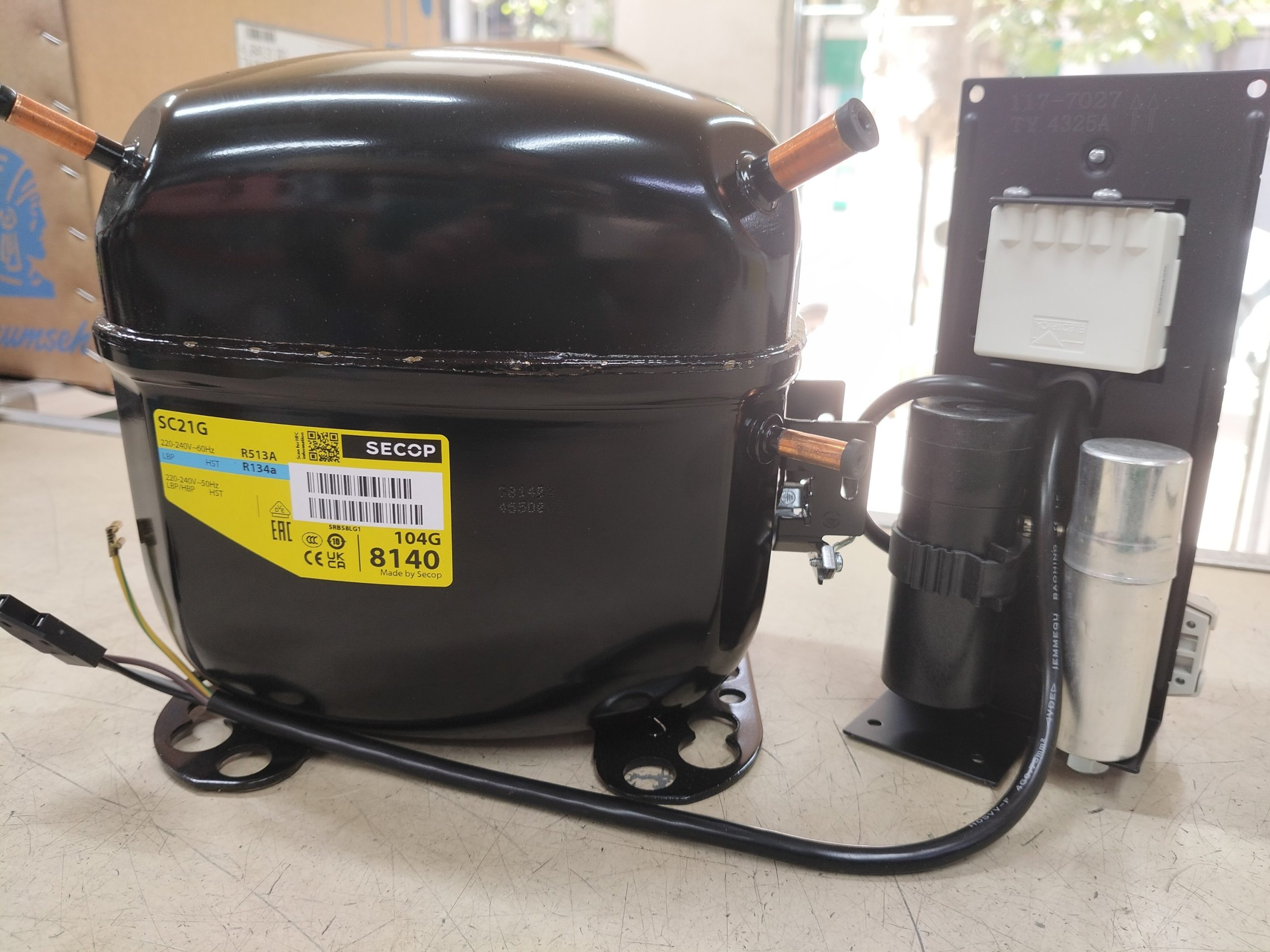 Compresseur Hermétique SECOP SC21G - 3/4 HP - Gaz R134a (Danfoss / 104G8140) – Image 2